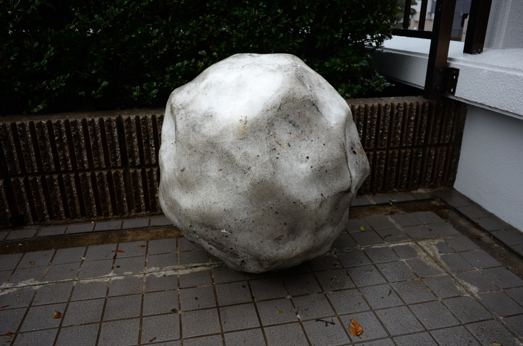 雪だるまの成れ果て