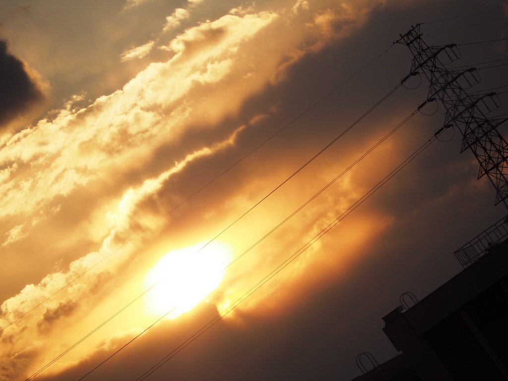 雲の中で燃える