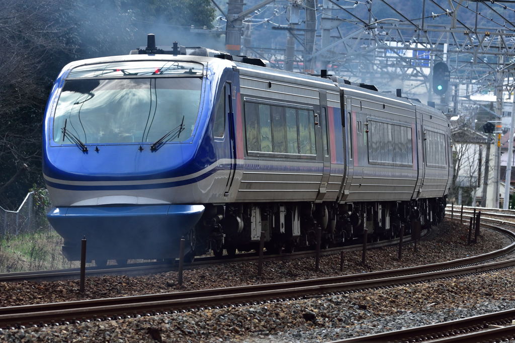 スーパーはくと