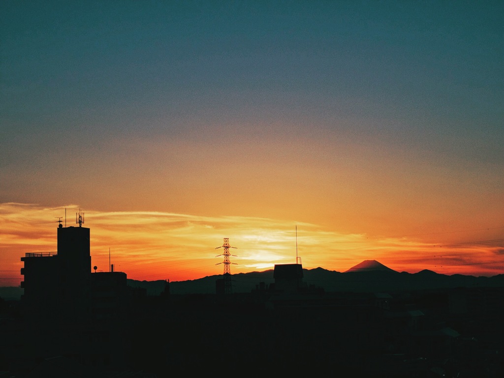 富士山と夕暮れ