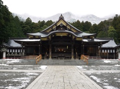 弥彦神社