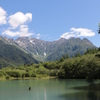 穂高連峰と大正池２