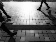歩く