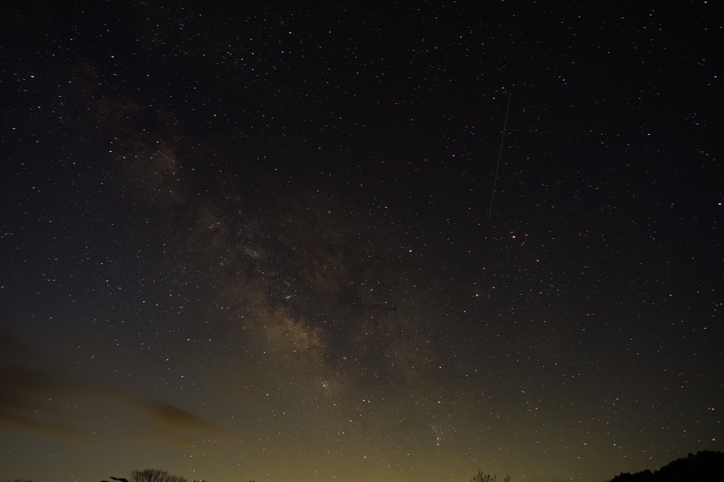 天の川と流れ星