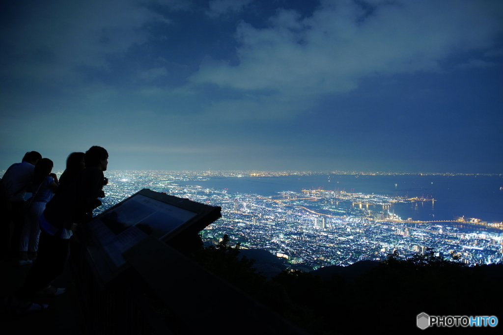 1000万ドルの夜景と恋人