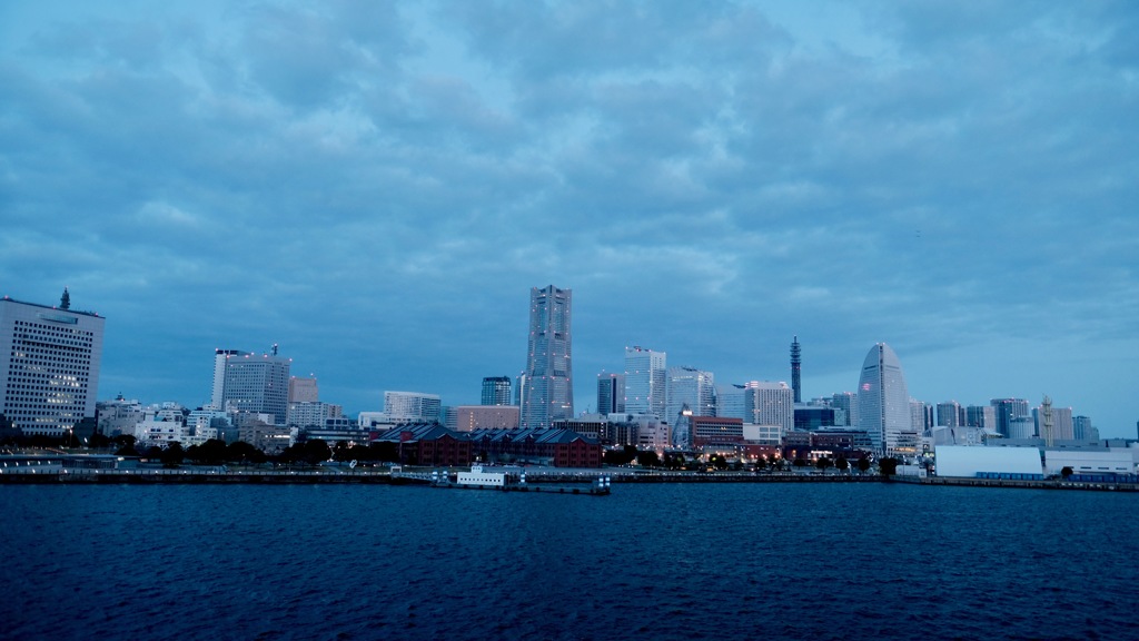 横浜朝景