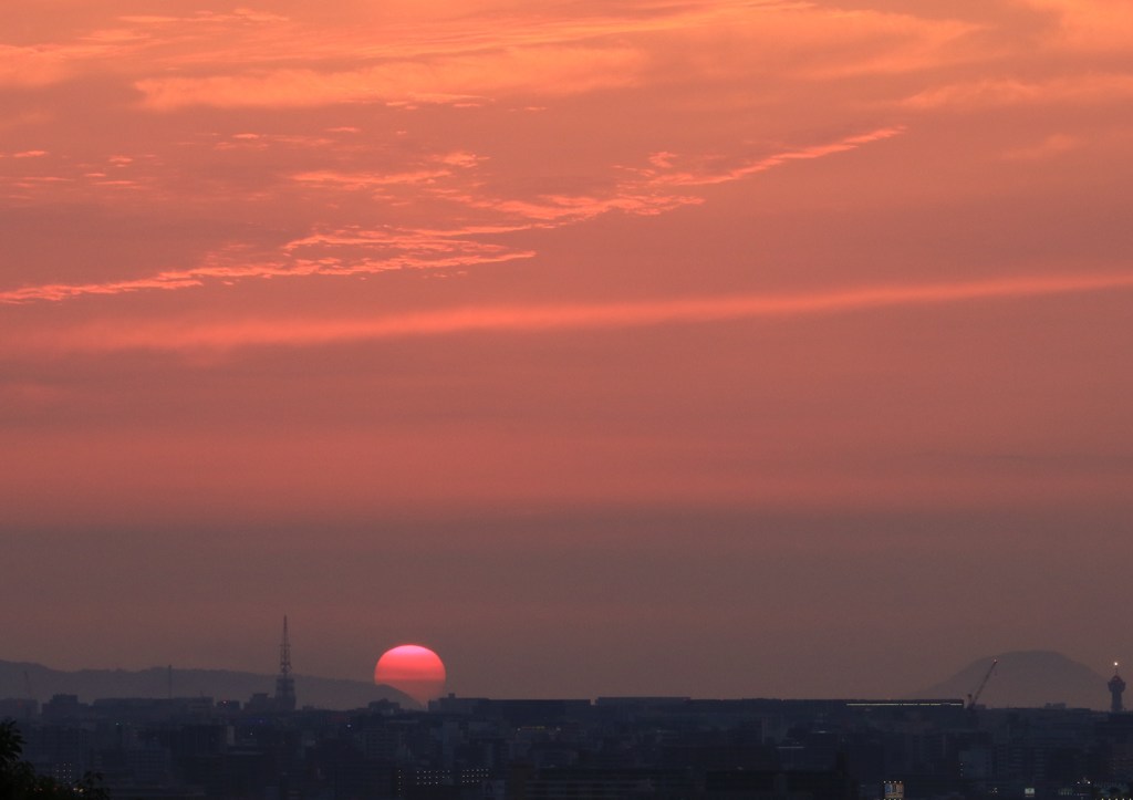 街並みと夕焼け