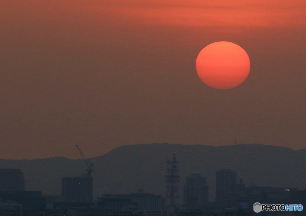 沈む太陽