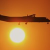 夕焼けに着陸