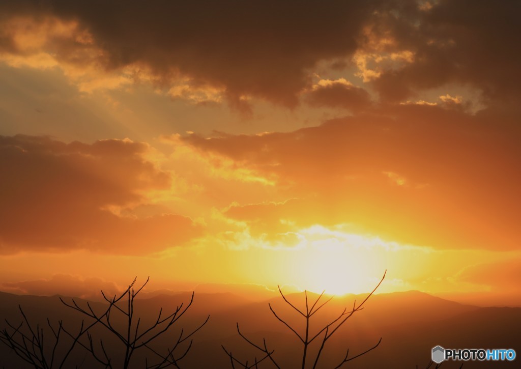 夕焼の光芒