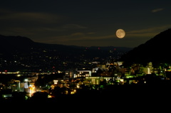 スーパームーン