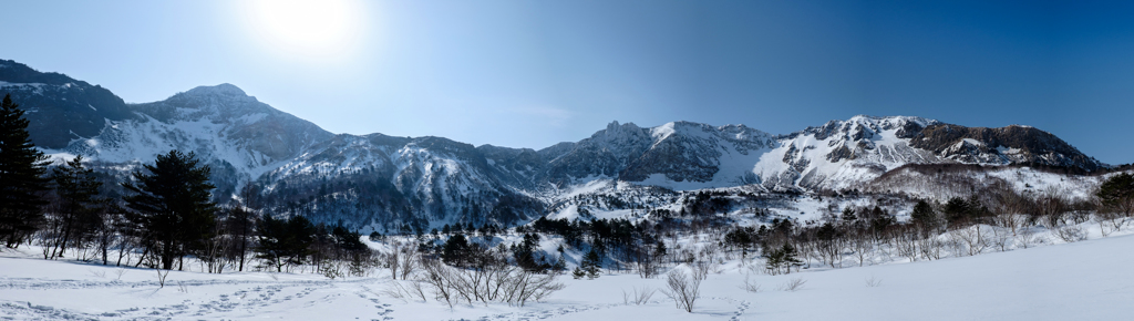磐梯山火口壁