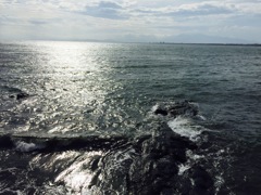 江ノ島の海