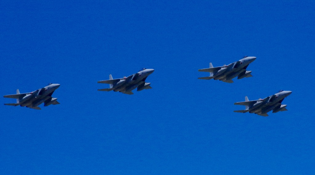 Ｆ－１５×４機 