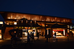京の夜駅