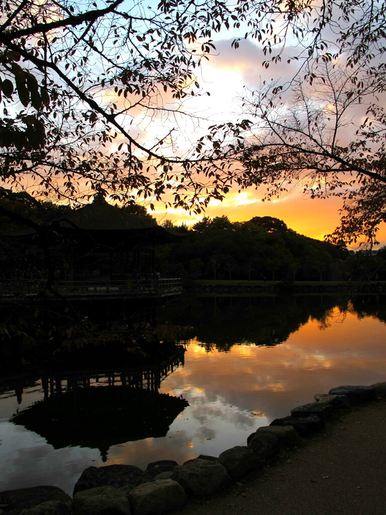 浮御堂夕景