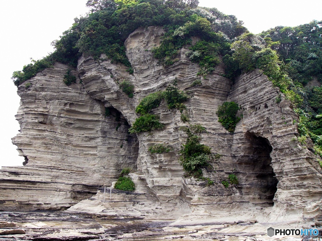 海岸の岩層2