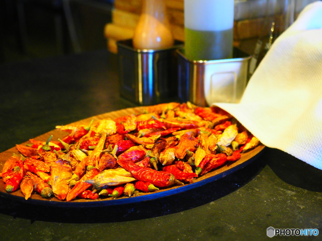 various colors of chili