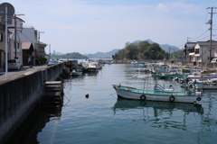 島の漁港