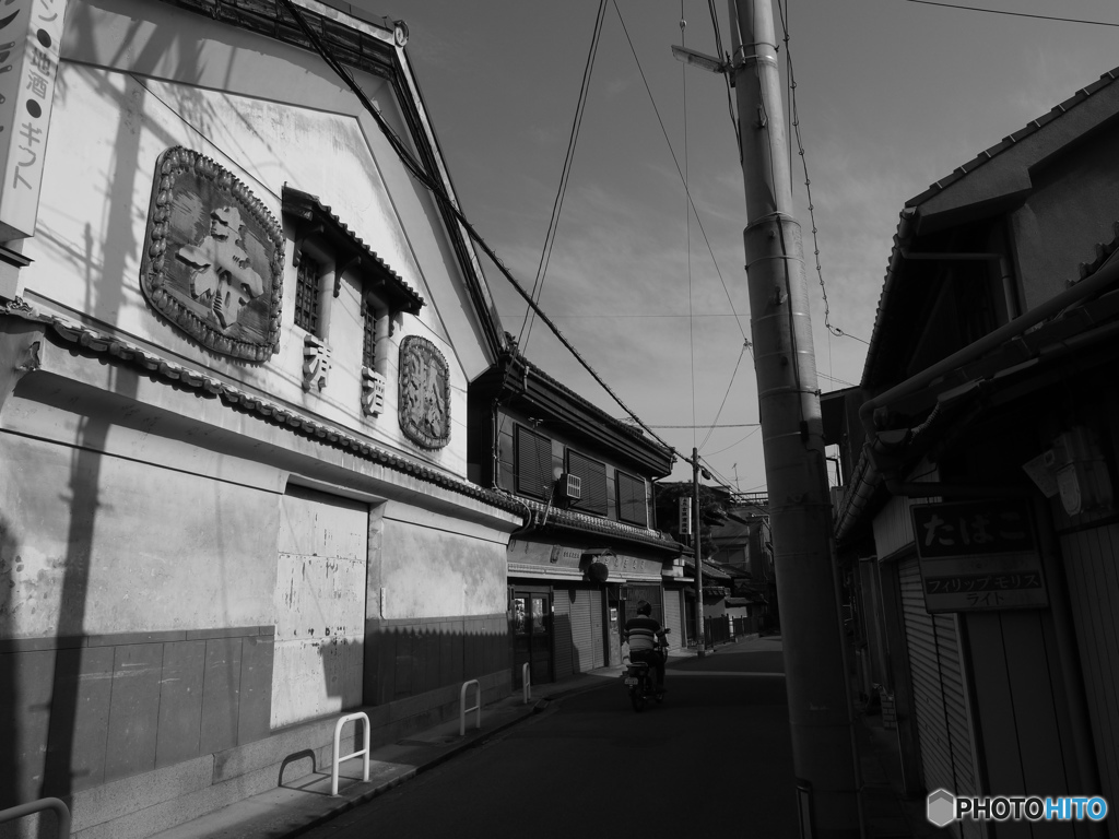 酒蔵　～繁栄の昔日を偲ぶ～