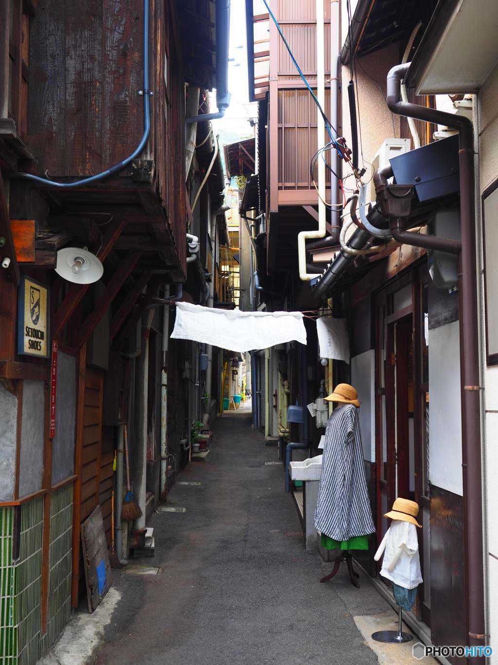 路地に暖簾？