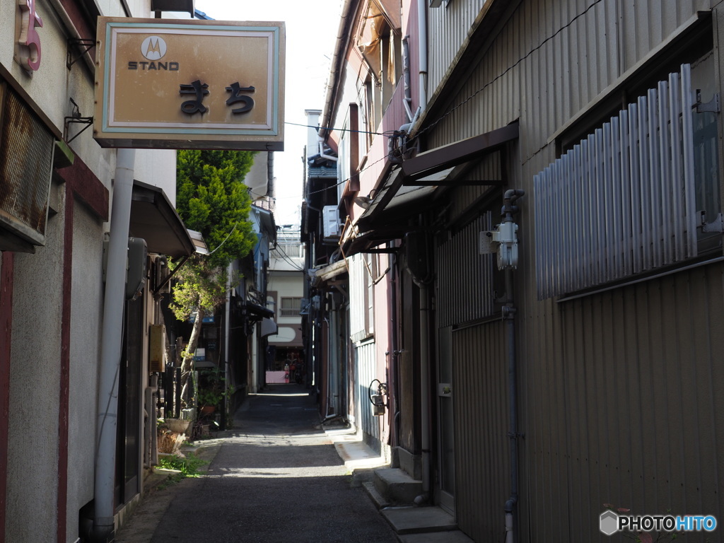 「まち」のある路地