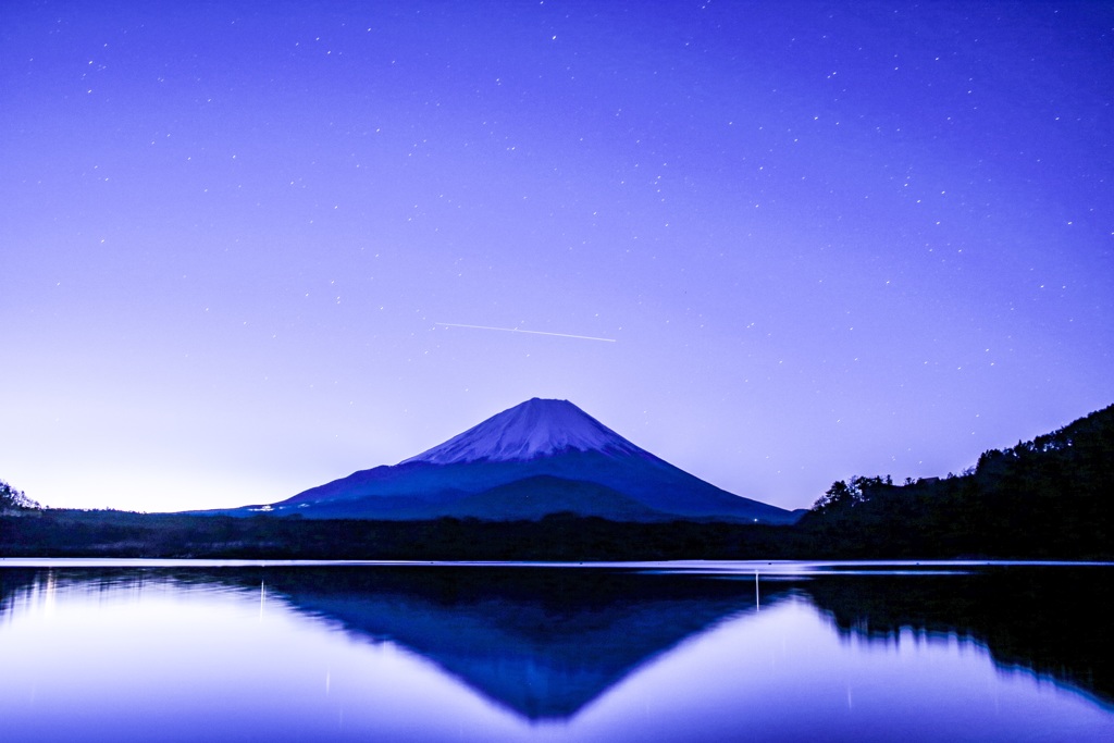 夜富士山