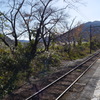 初冬の駅風景