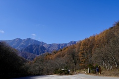 槍ヶ岳と青空