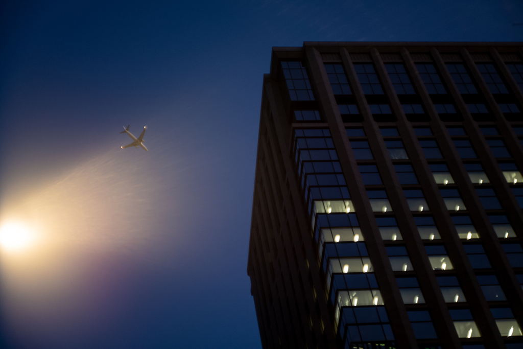 日本の日常　新宿の夜空