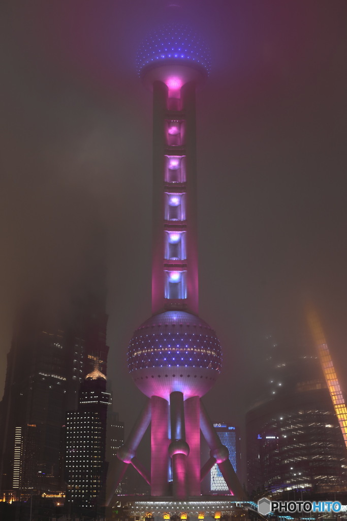 In Shanghai　东方明珠塔（多重露出）