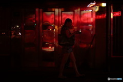 In Shanghai　In red