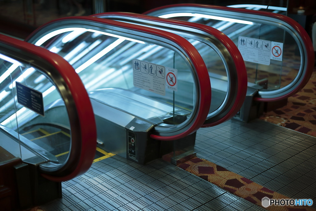 In Shanghai　赤いベルト