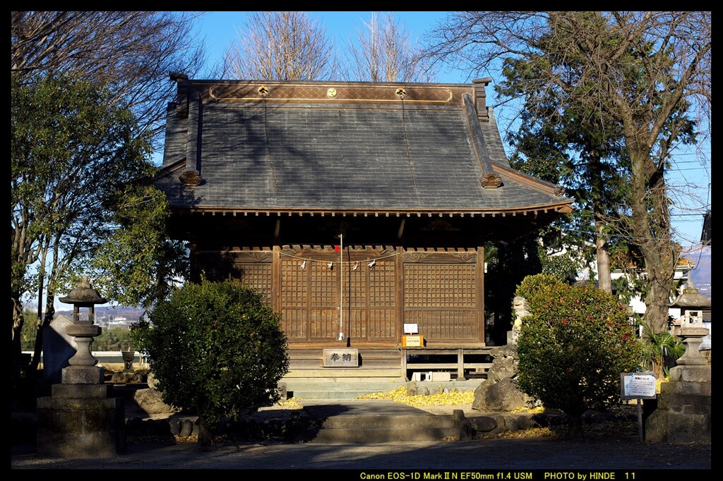 ガオーとグウー狛犬のある神社