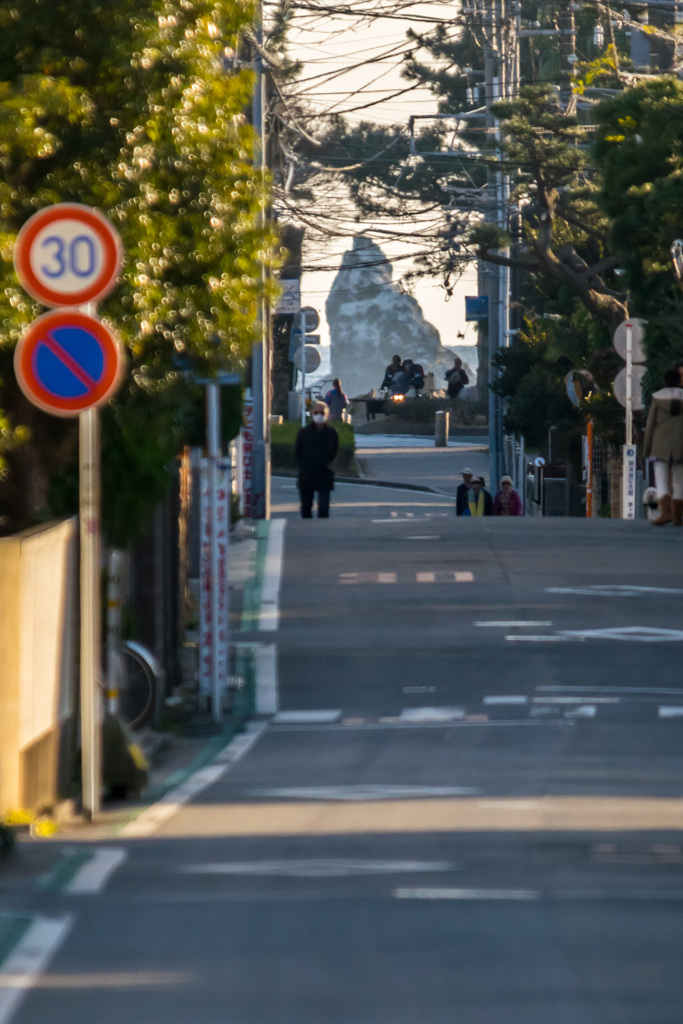 ラチエン通りからの烏帽子岩