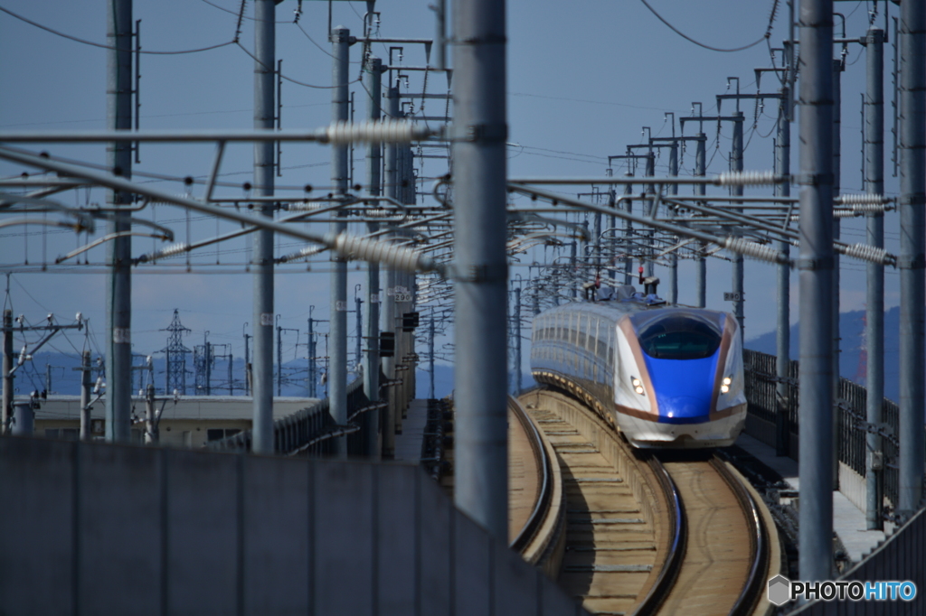 トンネルへ突入！
