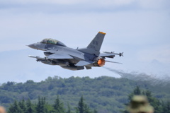PACAF　F-16