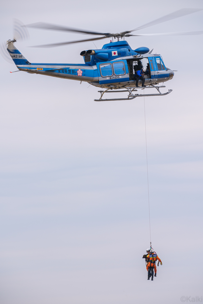 県警ヘリとイッヌ@小牧基地オープンベース