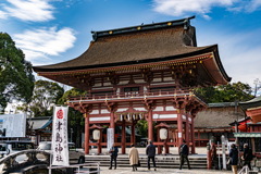 津島神社山門