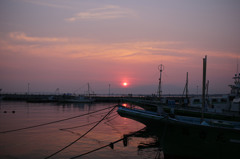 片瀬漁港からの夕陽