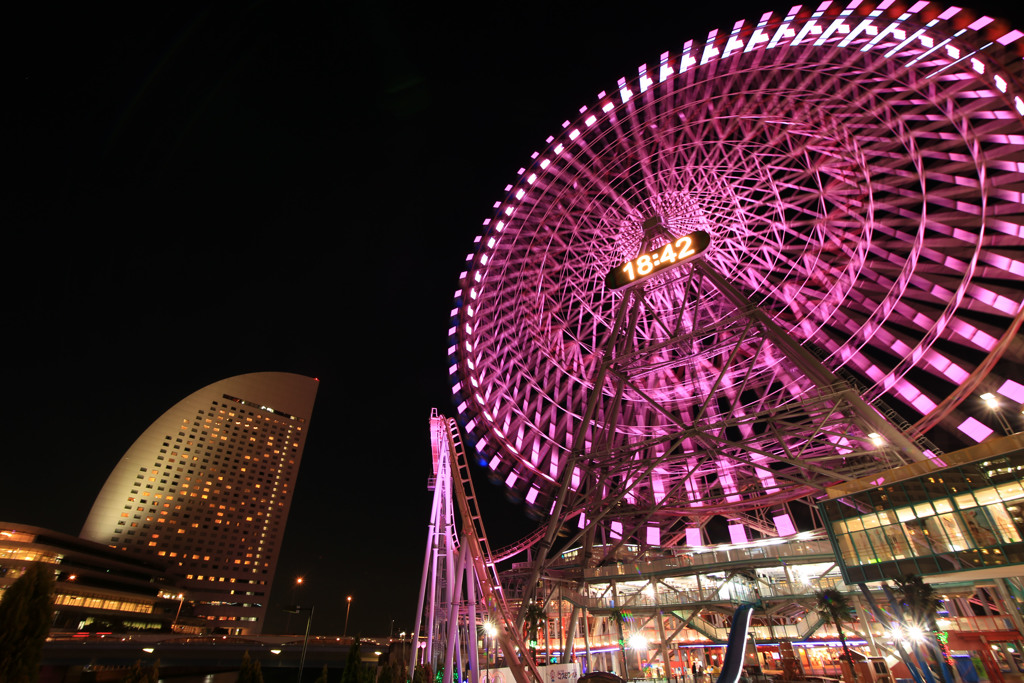 春の夜は華やかに