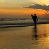 夕暮れの渚にて