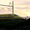夕やけ ドクターイエロー