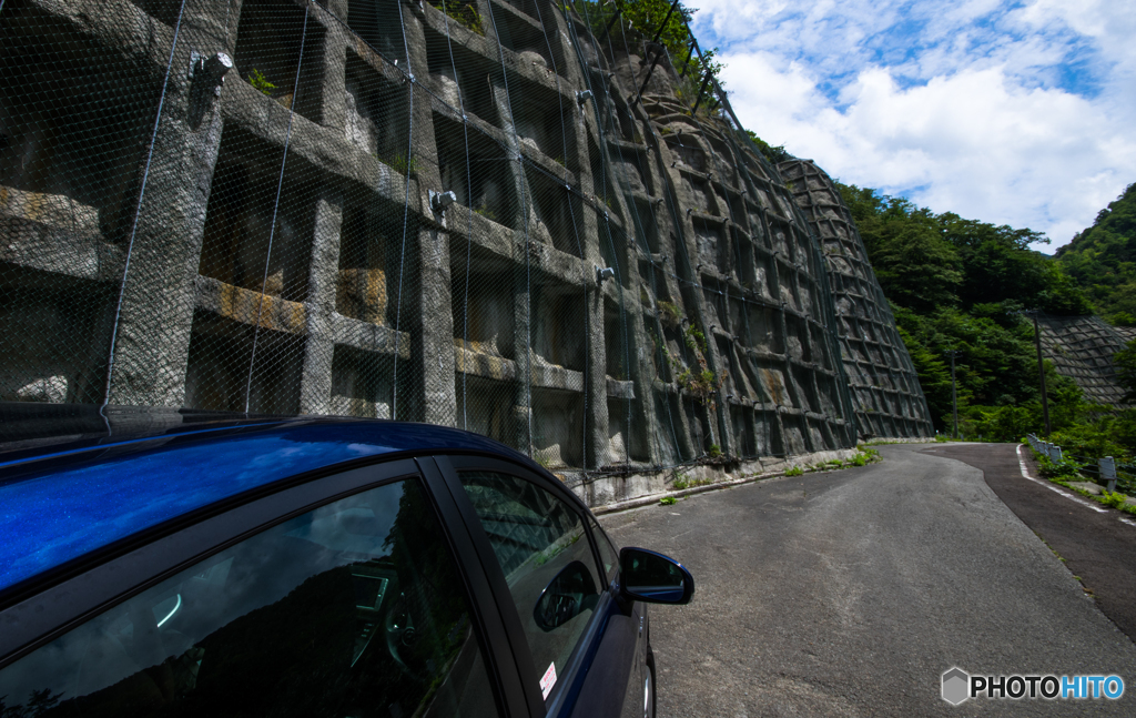 山道を行く