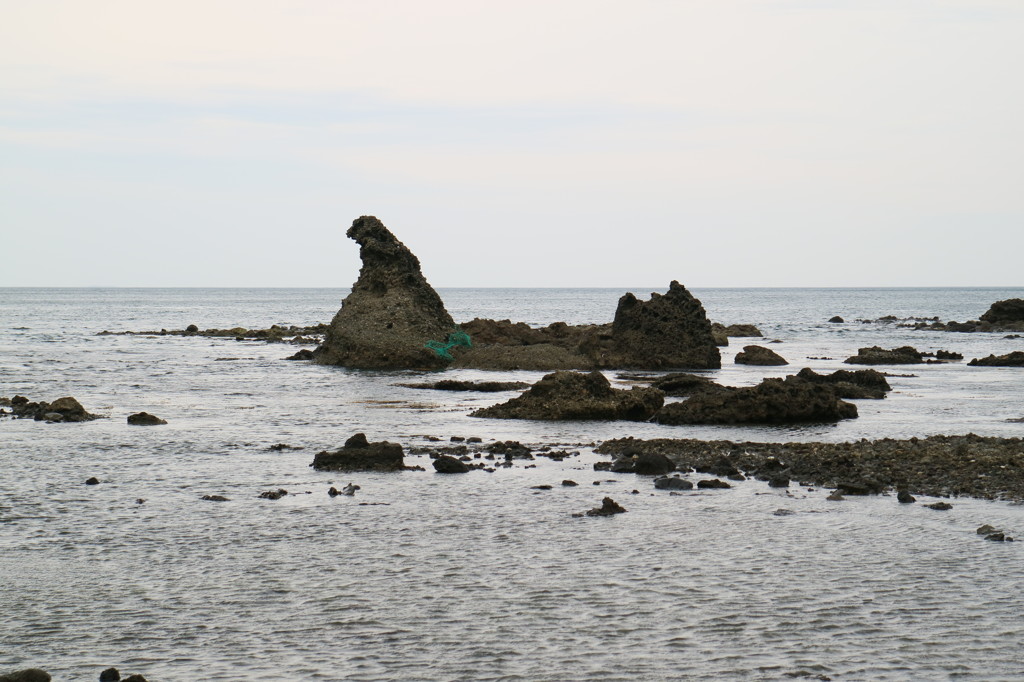 ゴジラ岩