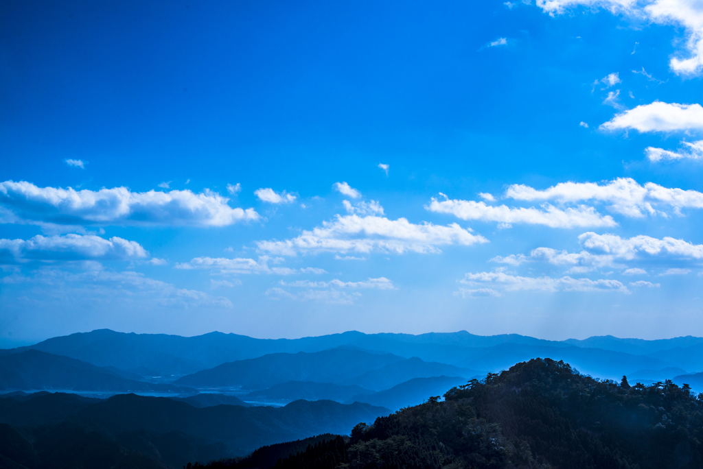 幕開けの空