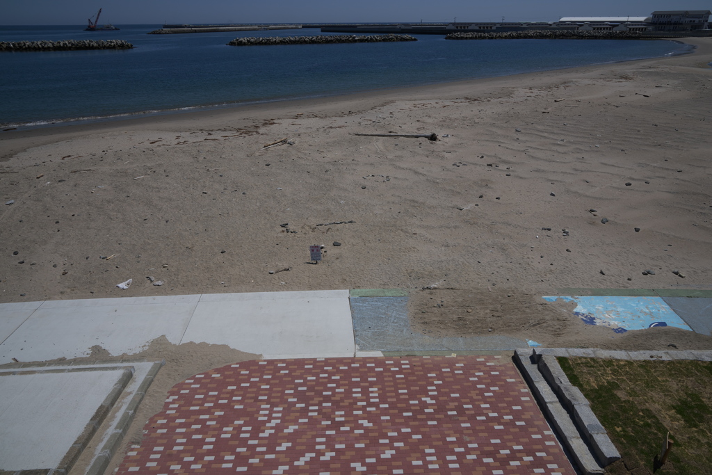 何もなかったように