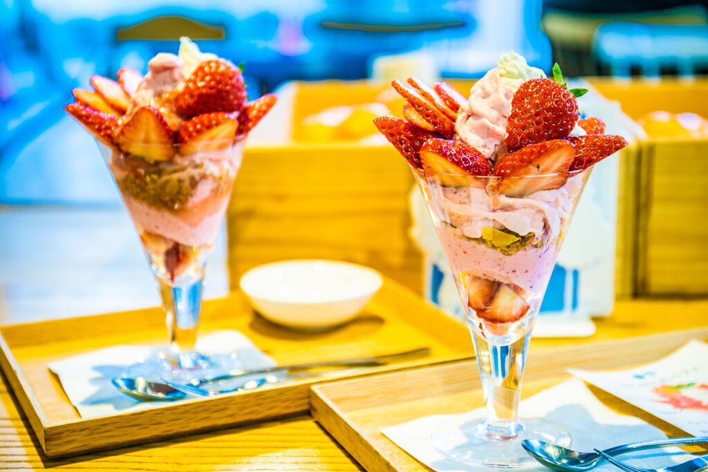 いちごのパフェ006