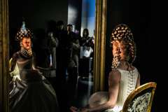 ホールバレリーナ001