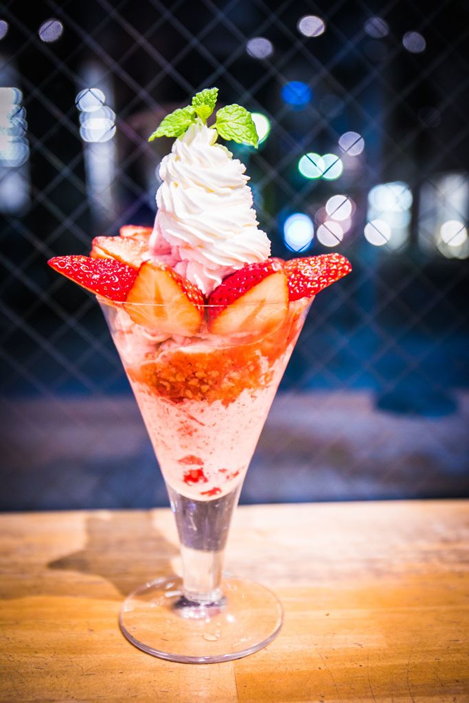 いちごのパフェ2019001